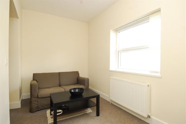 3 bed flat, 9 Seaton Avenue, Mutley, Plymouth, PL46QJ - Image 3